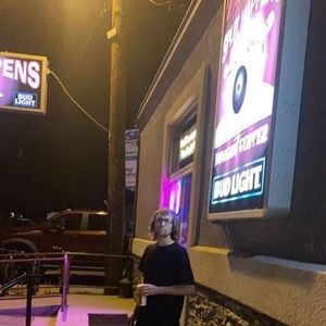 Meet your Posher, Jeremiah